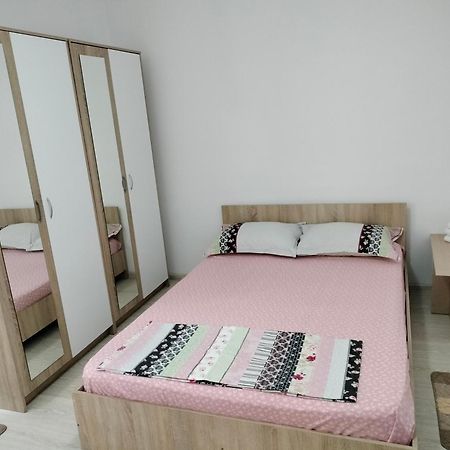 Kociu'S House Hotel Констанца Екстериор снимка