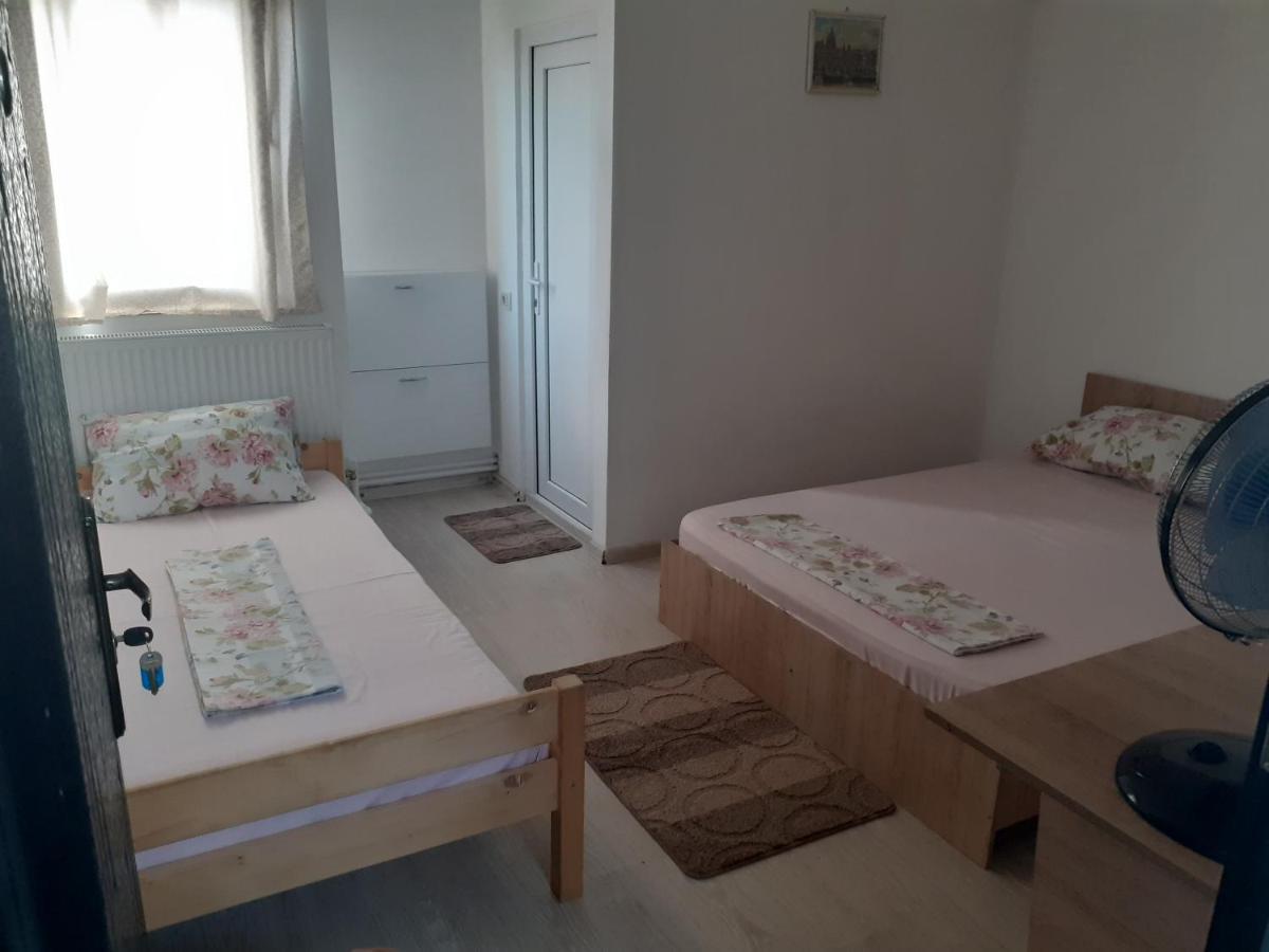 Kociu'S House Hotel Констанца Екстериор снимка