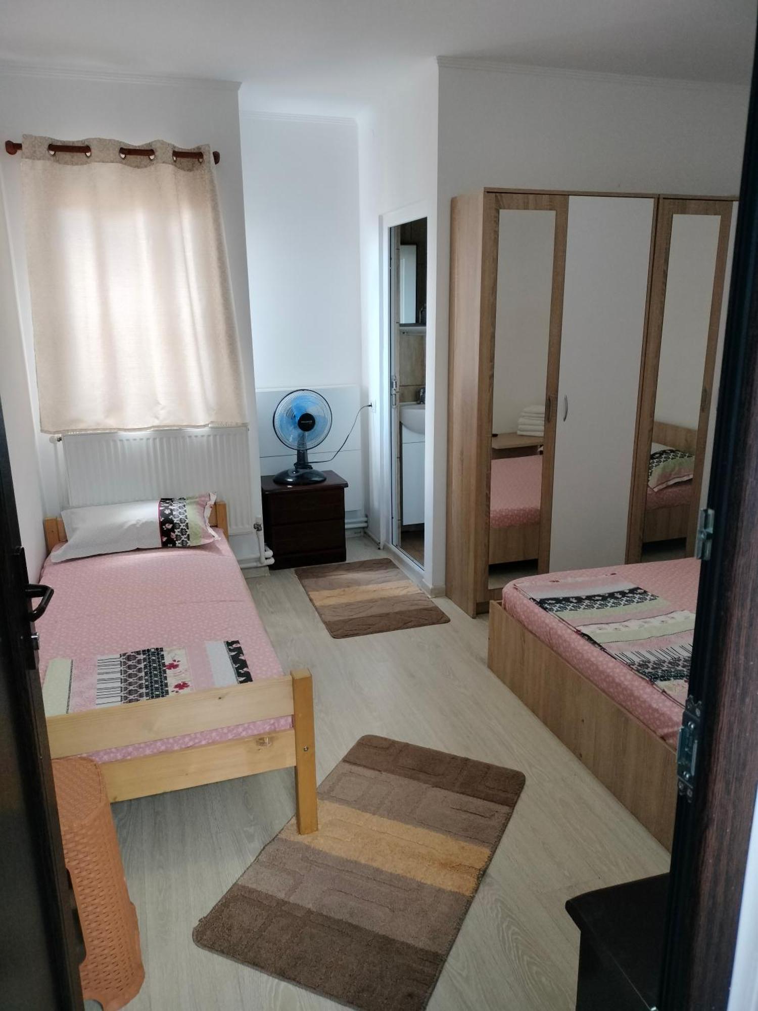 Kociu'S House Hotel Констанца Екстериор снимка
